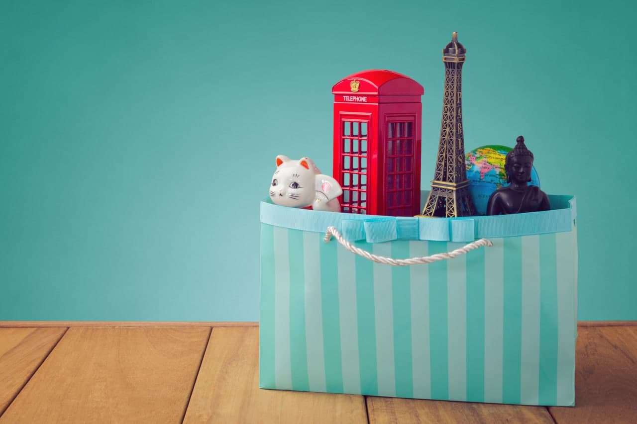 Collect Feedback from Guest when Shopping in Hotel