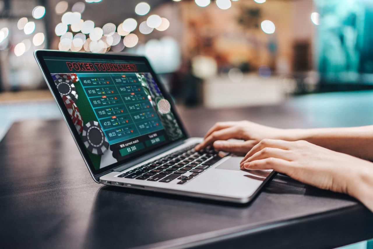 Collect Feedback From Mobile Application Users